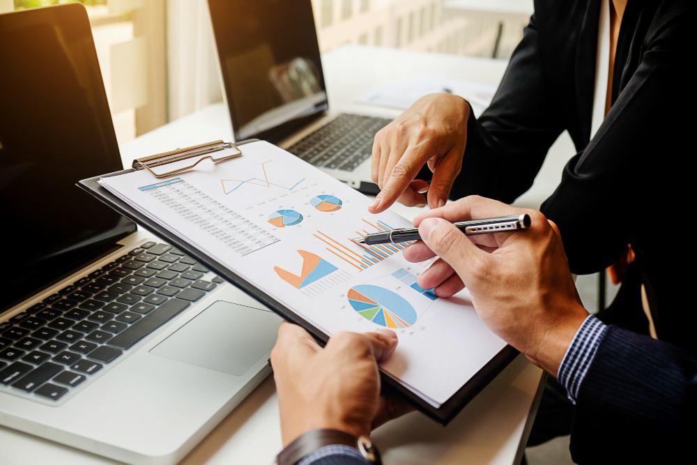 Business Valuation In Delhi – When To Get One, Why It Matters, And How To Stay Compliant