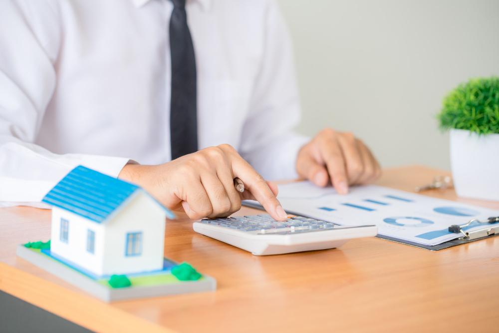 Property Valuation In Delhi: When Do You Need Government Approved Valuers In Delhi?